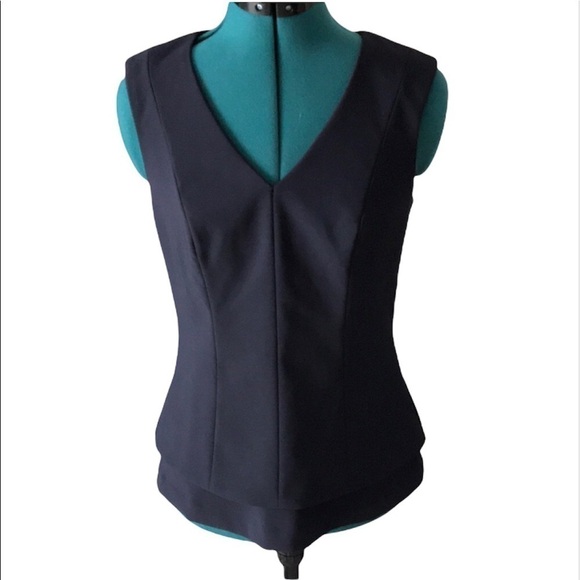 le chateau Tops - Le Chateau Navy Blue Sleeveless Top Made in Canada Size XXS